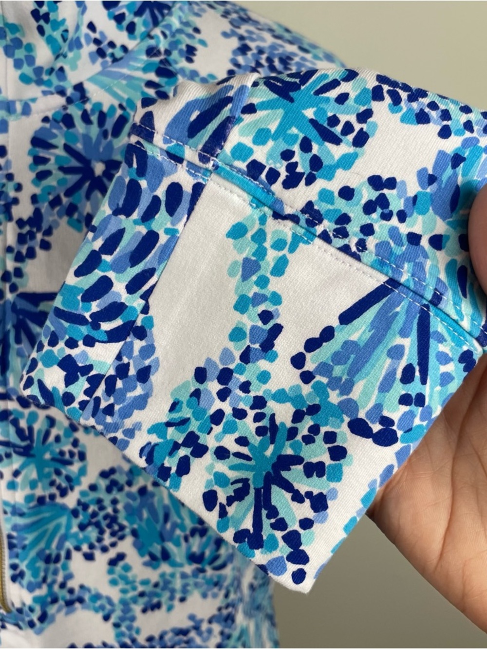 Lilly Pulitzer Blue White Floral Tropical Quarter Zip Long Sleeve Pullover Top - Picture 4 of 7